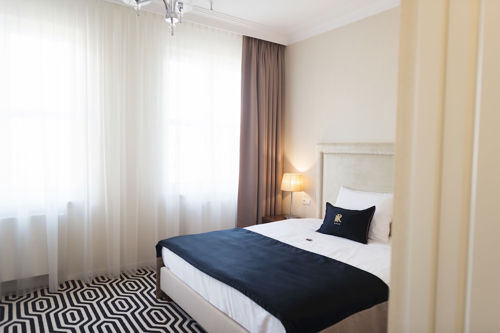 Royal Hotel and Spa 6/34
