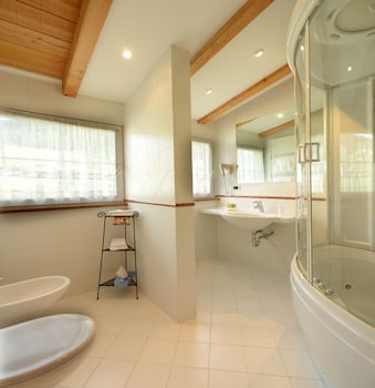 Alpstay - Hotel Acadia - Adults Only 62/64