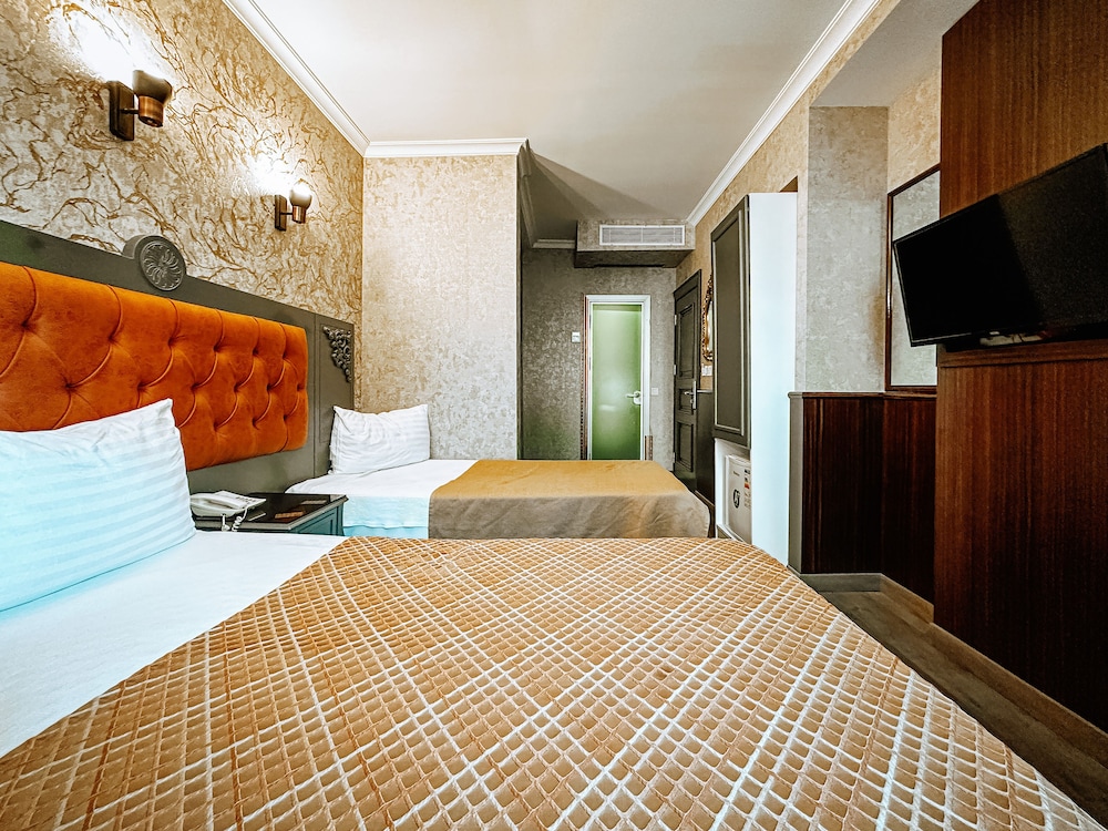Cuento Hotel 17/62