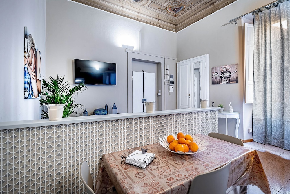 Antico Centro Suites 56/66
