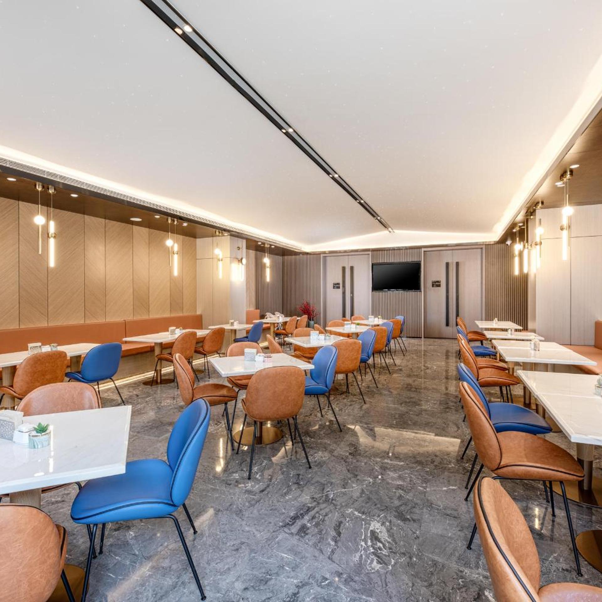 Atour Hotel (Xi'an Xianyang International Airport) 50/53