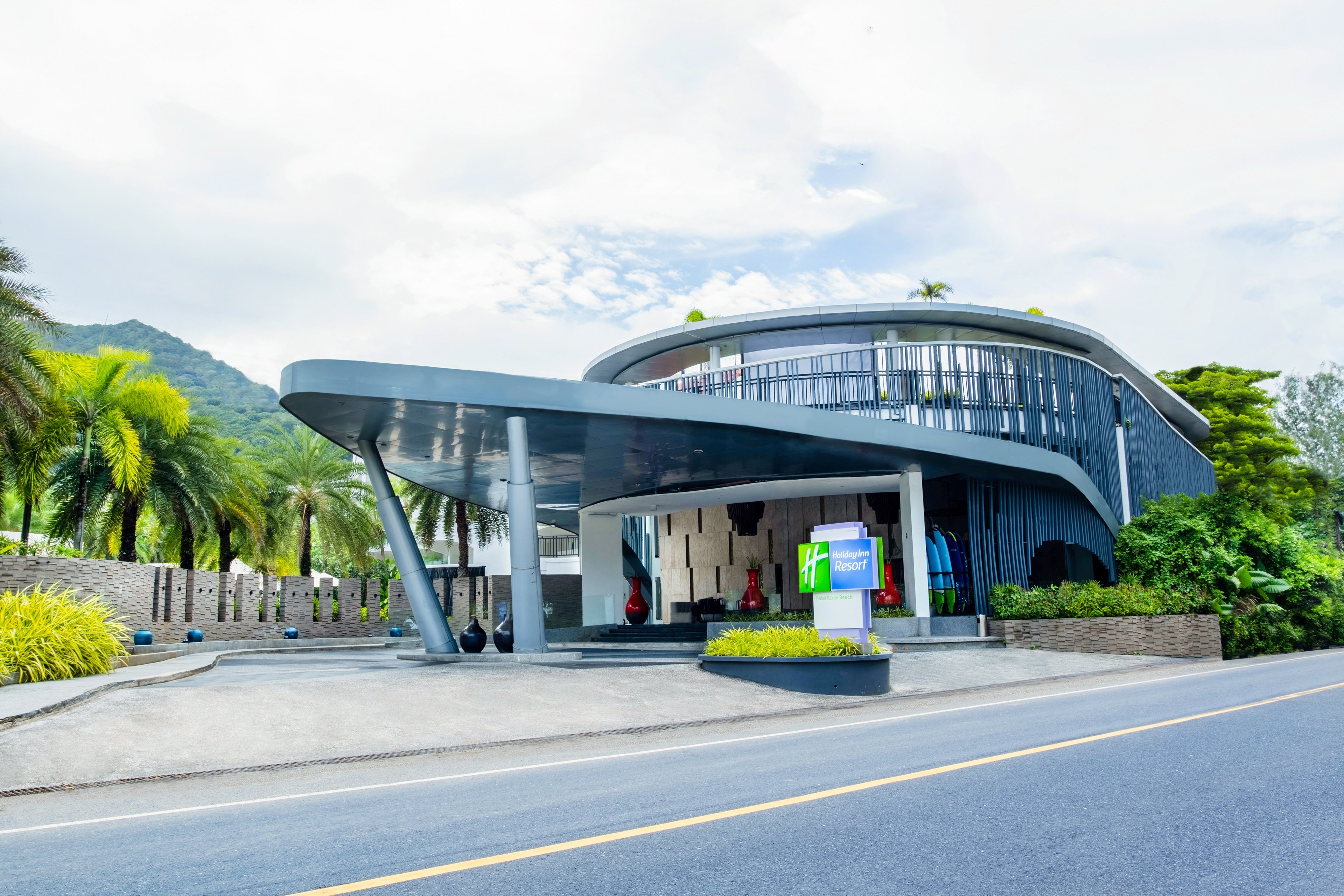 Holiday Inn Resort Phuket Karon Beach 42/50