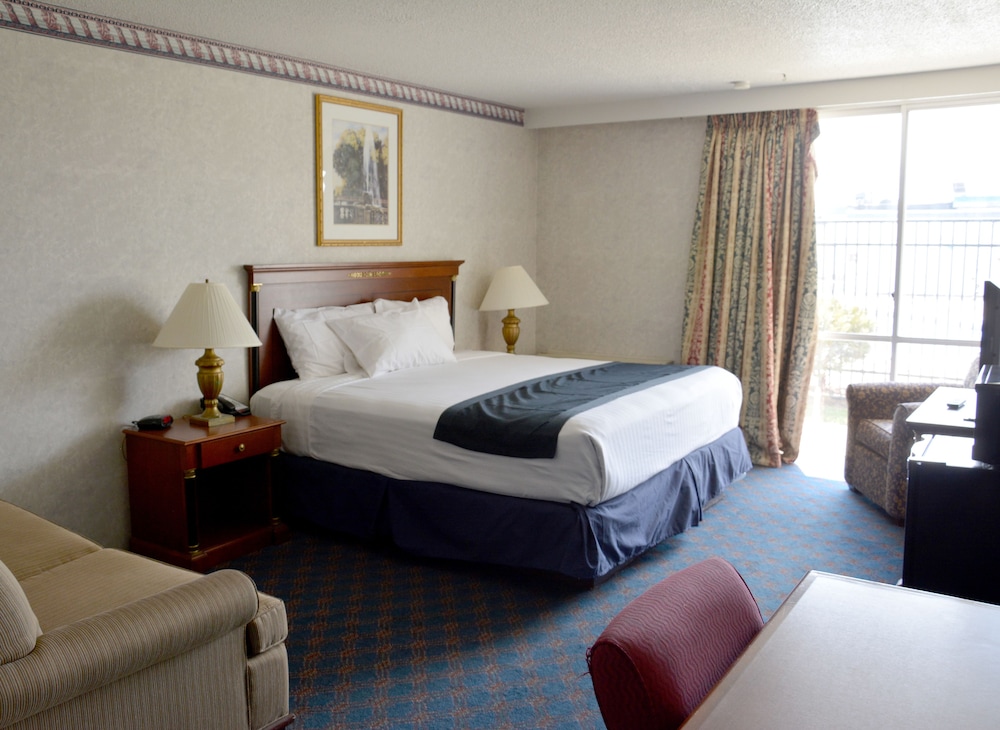 Travelodge By Wyndham Milwaukee 17/50