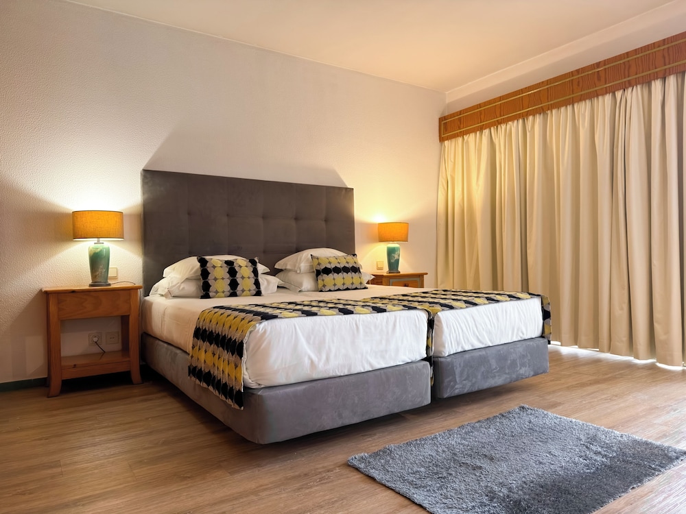 Luna Hotel da Oura 17/50