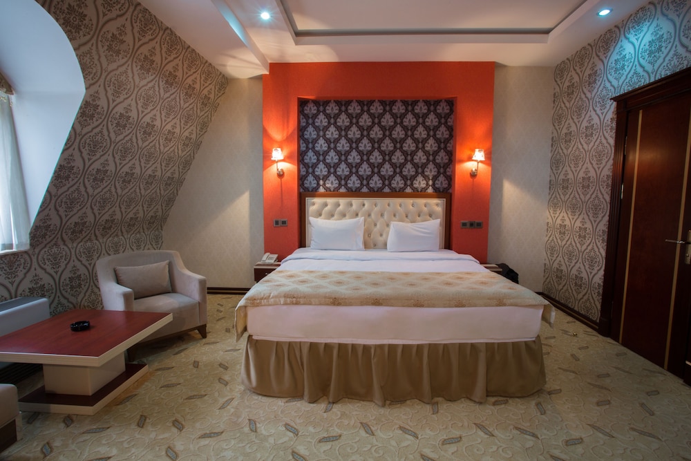 Grand Hotel Baku 26/47