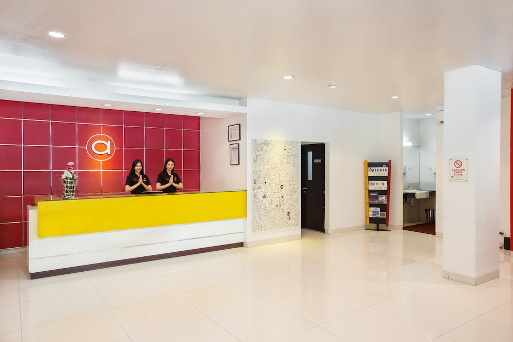 Lobby at Amaris Hotel Padjajaran Bogor, BOGOR