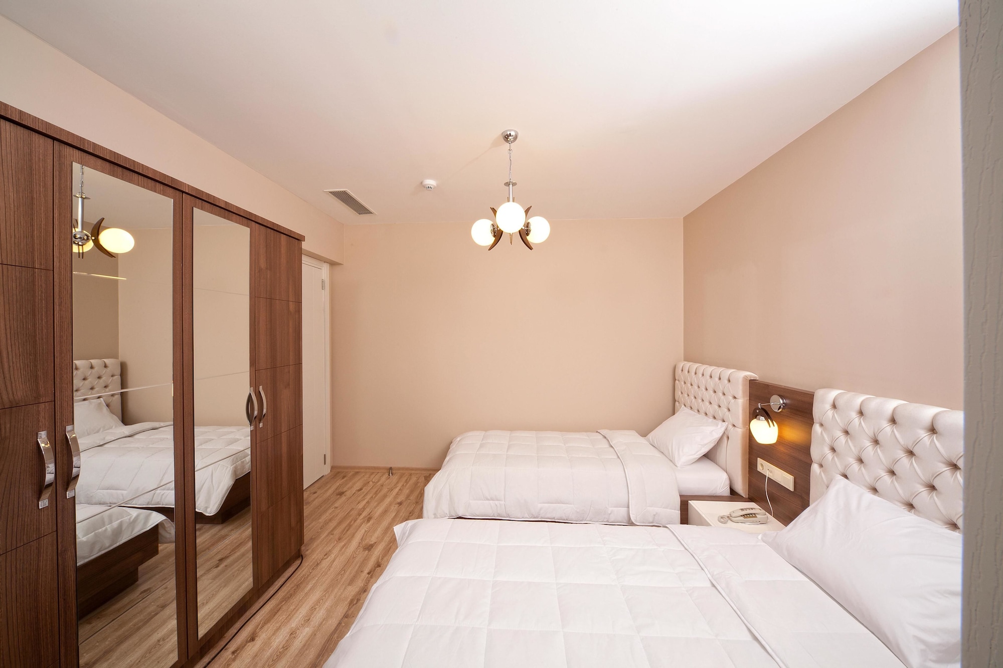 2 BEDROOMS, APARTMENT