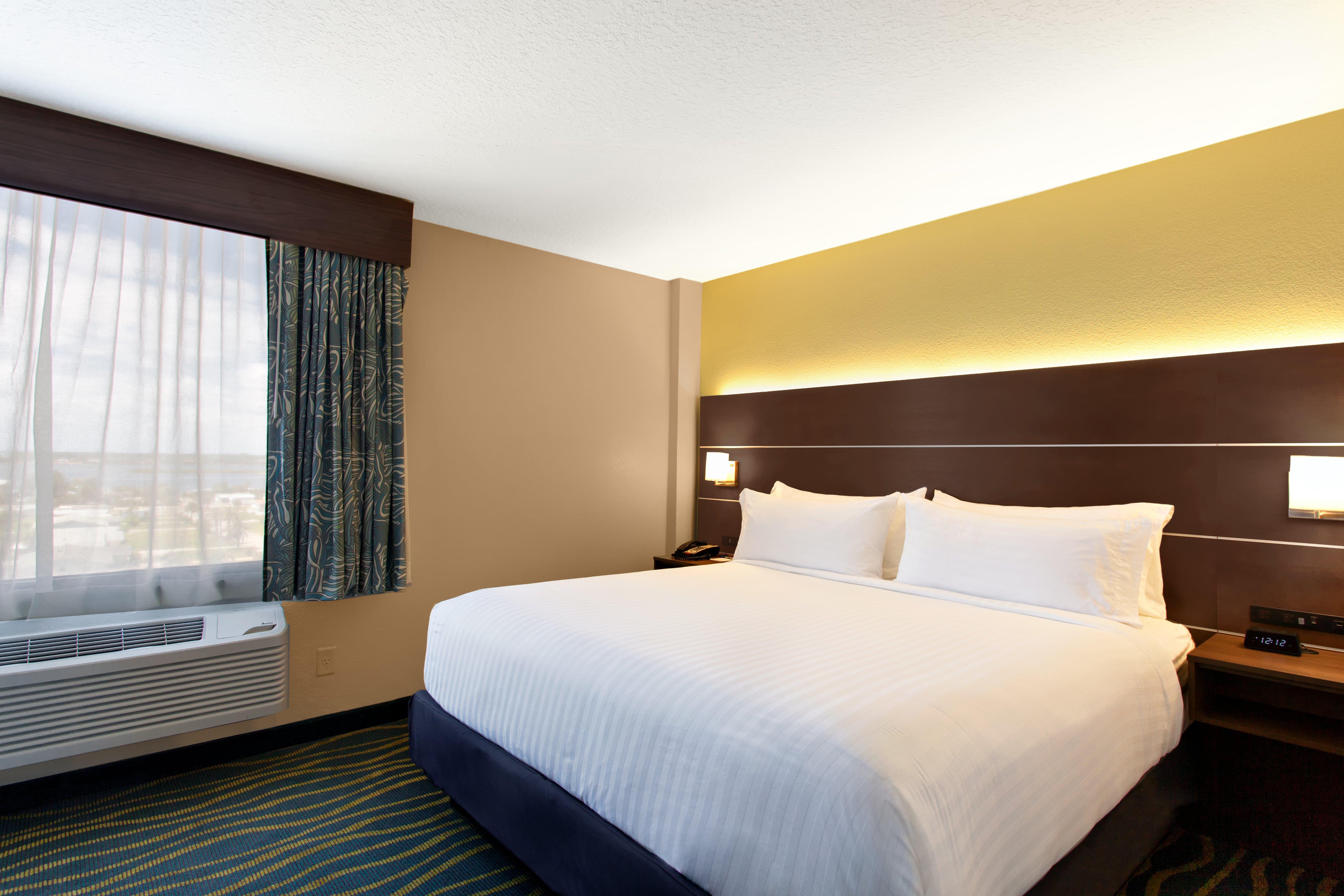 1 Bedroom, Suite, Ocean Front, Balcony