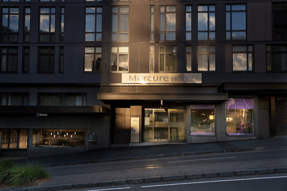 Mercure Auckland Queen Street 1/70
