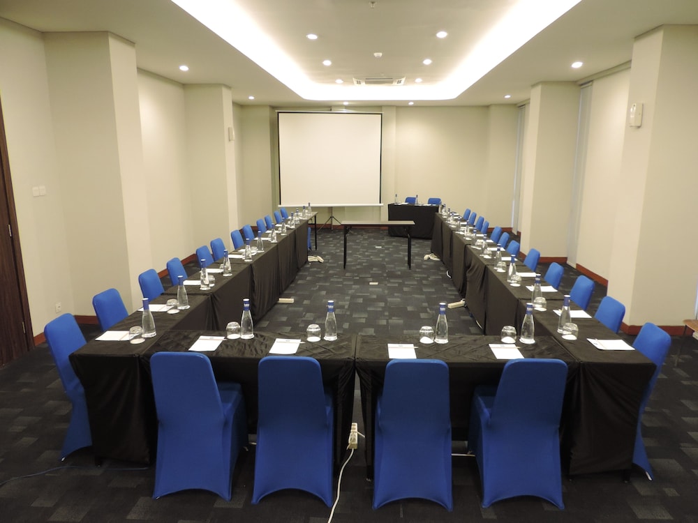 Indies Hotel Bandung 46/55