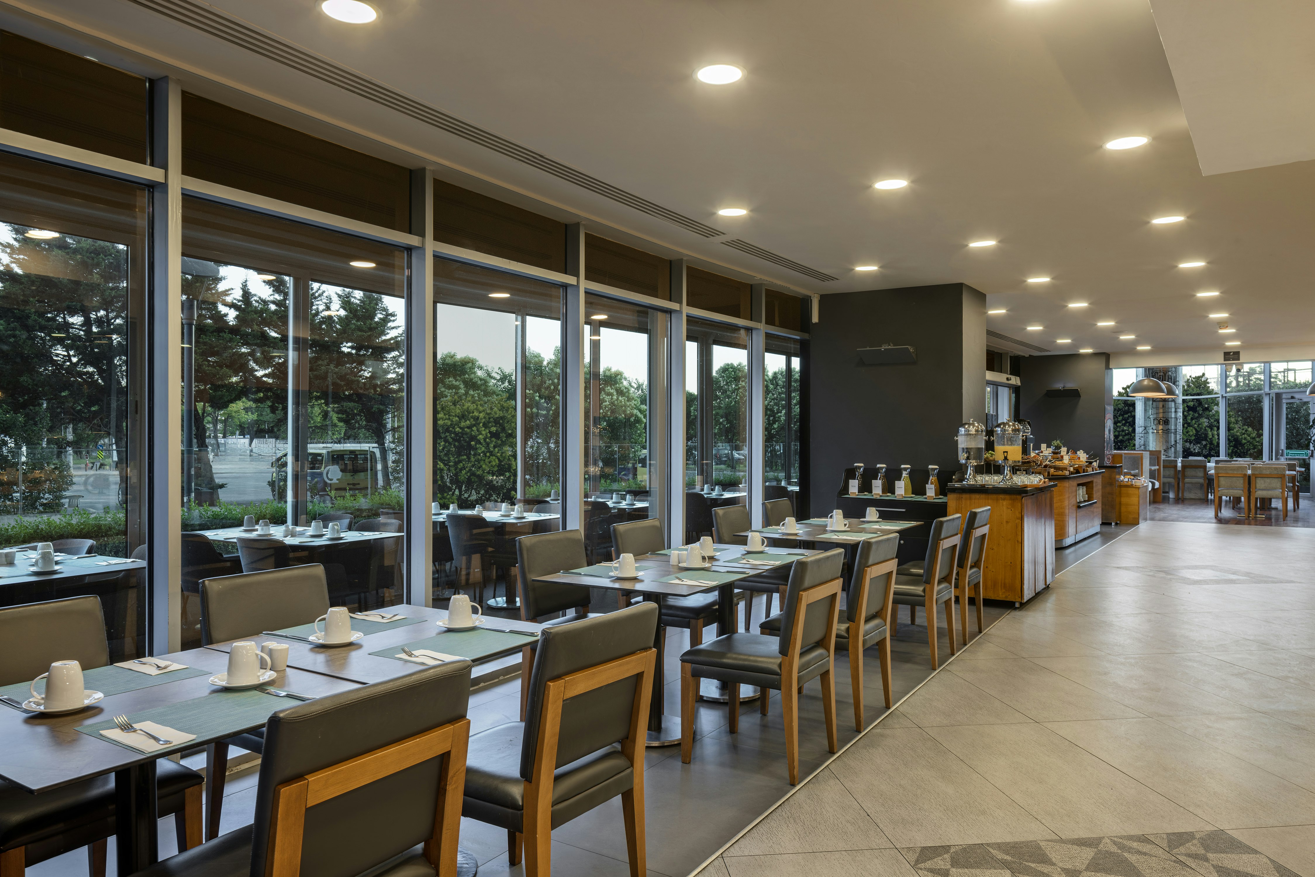 Doubletree By Hilton Hotel Istanbul - Moda 69/90