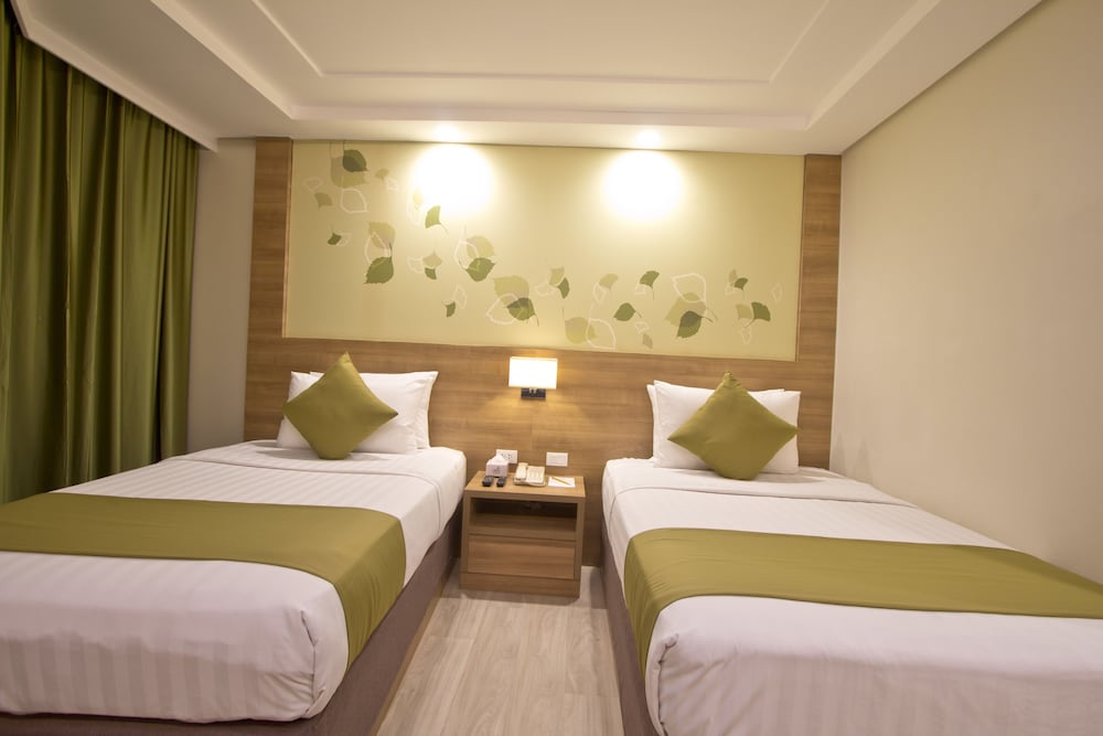 Crown Regency Hotel Makati 21/50