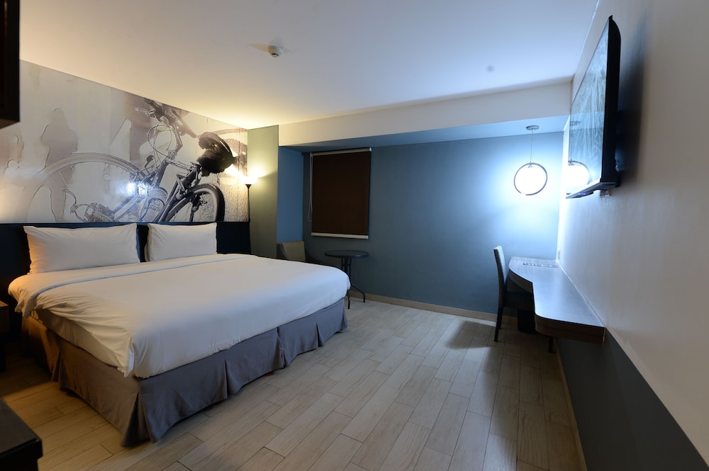 Horu Hotel Mangga Dua (formerly Hotel Neo Mangga Dua) 20/35