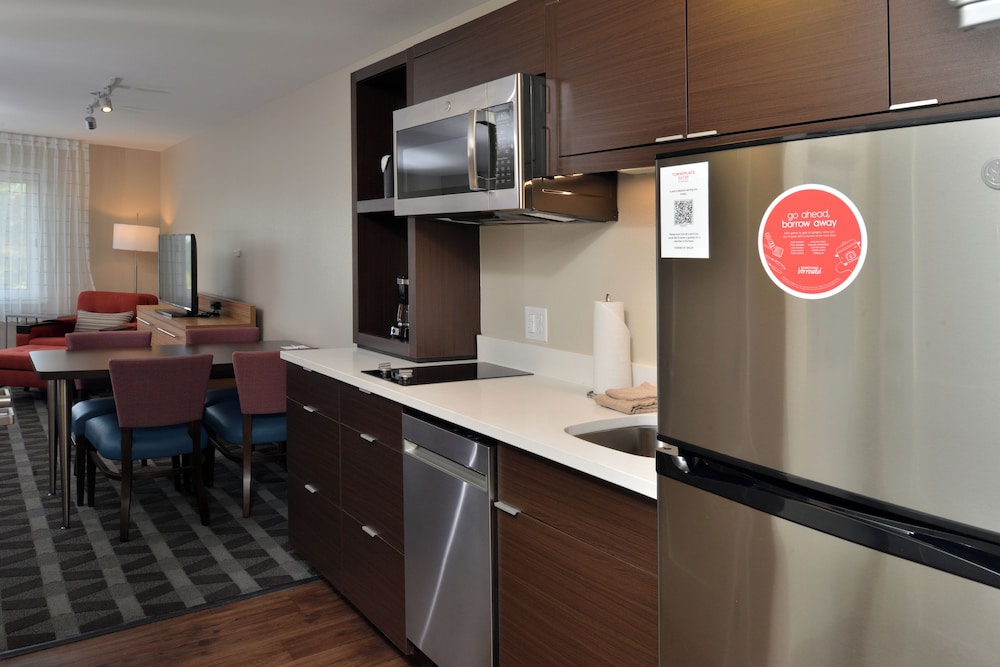 TownePlace Suites Raleigh-Durham Airport/Morrisville 11/65