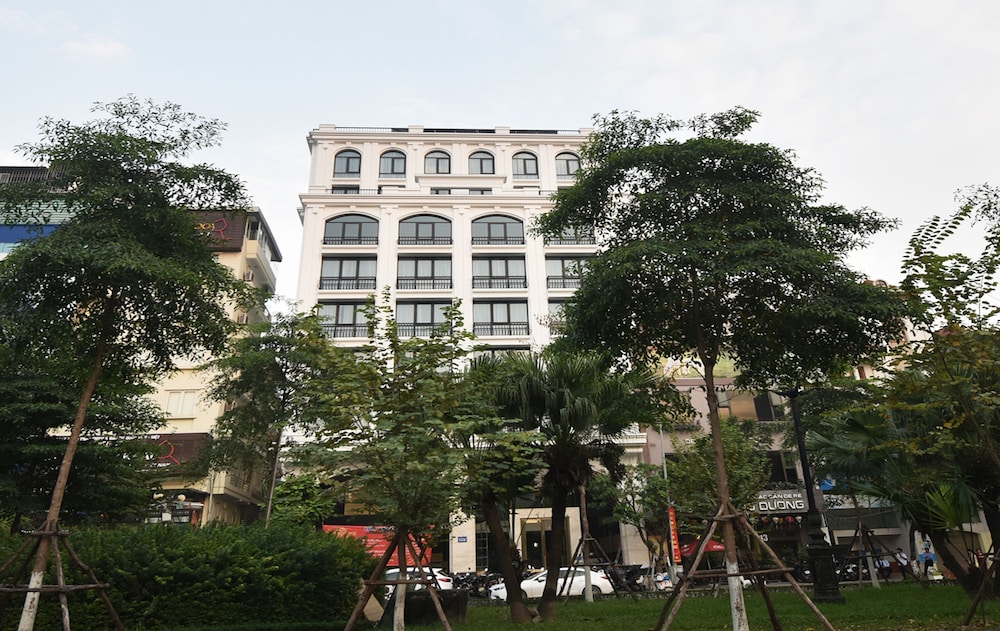 Grandiose Hotel And Spa 60/66