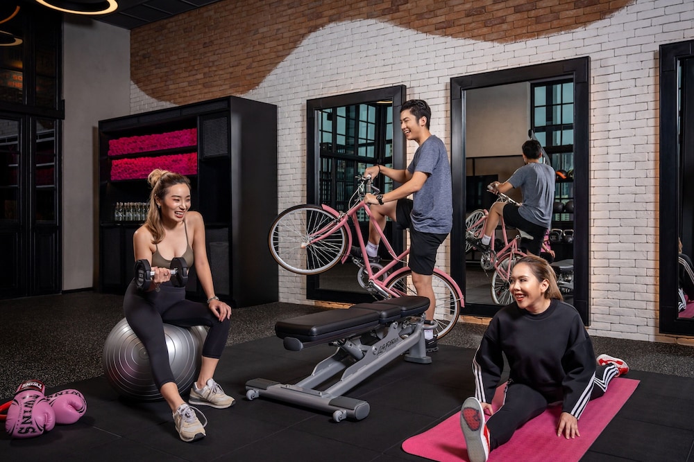 Moxy Bangkok Ratchaprasong 23/50