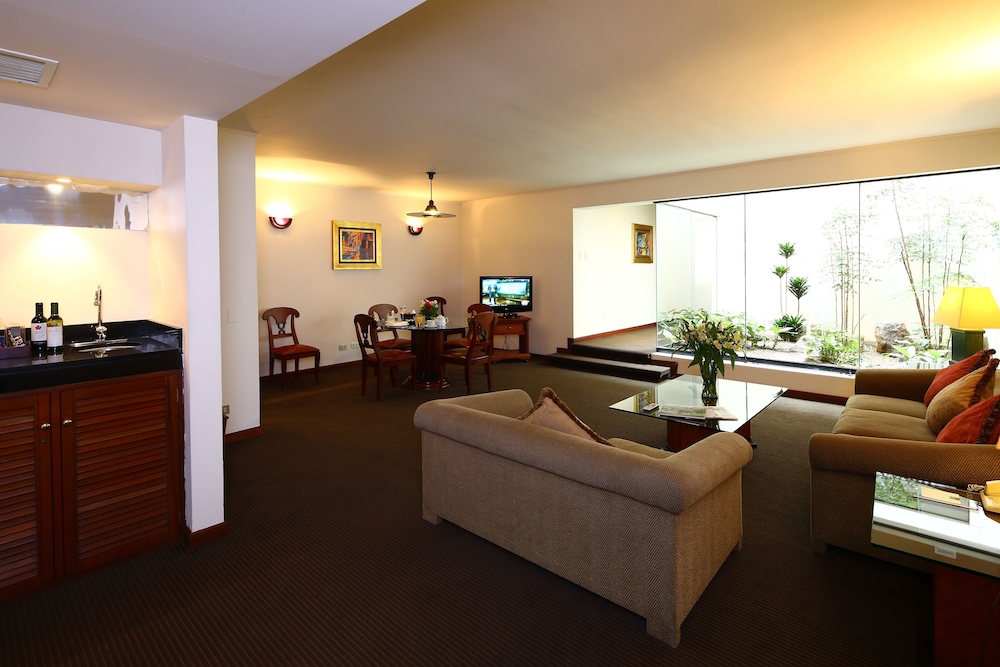 Bth Hotel Lima Golf Ex Libertador Lima 50/66