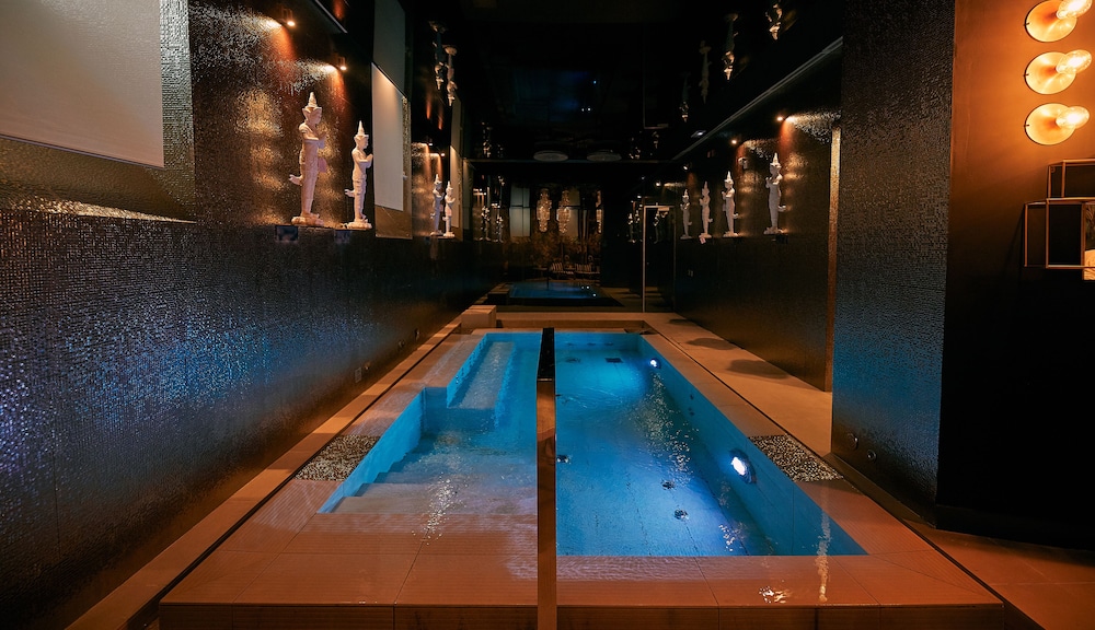 RADISSON BLU MADRID PRADO 44/74