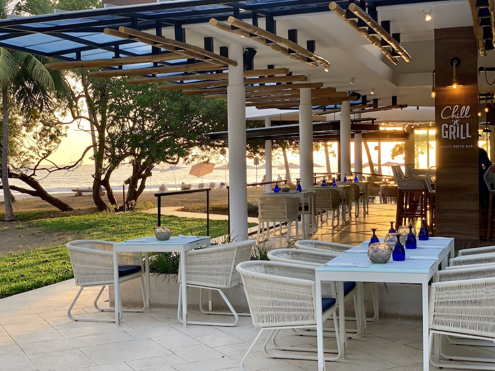 Azura Beach Resort - Adults Only 53/67