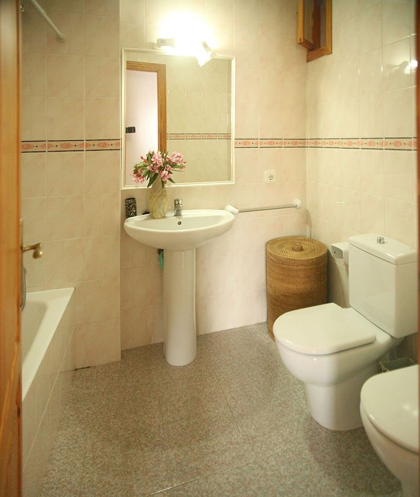 Santa Eulalia Hostal 21/44