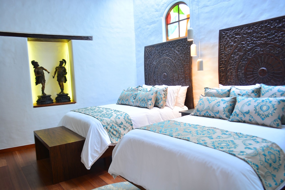 Hotel Mama Cuchara 16/75