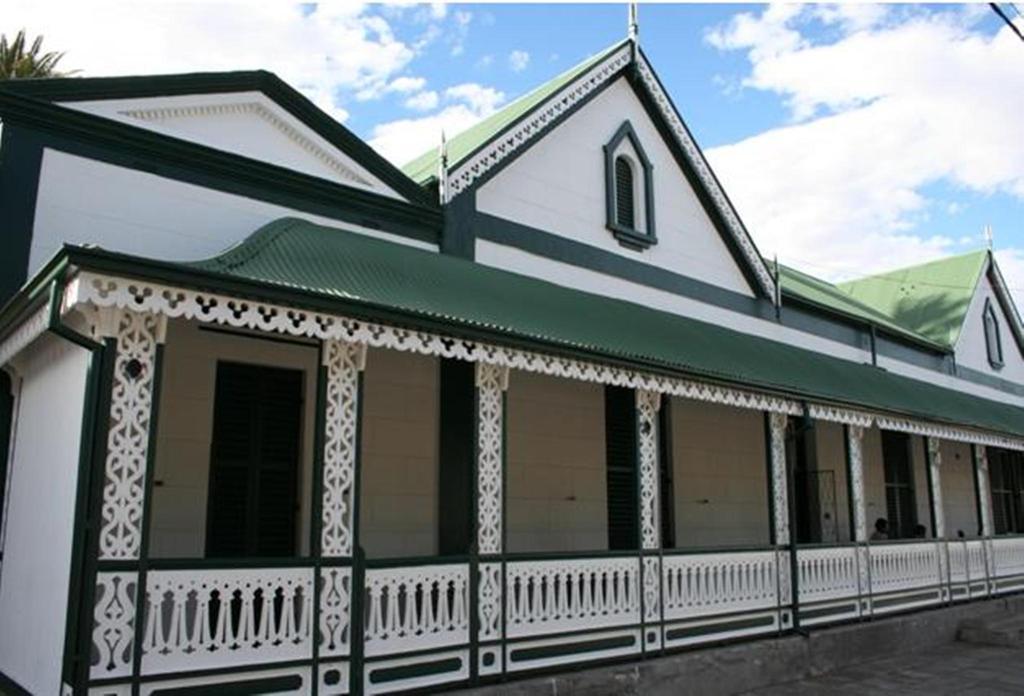 Karoopark Guest House 1/20