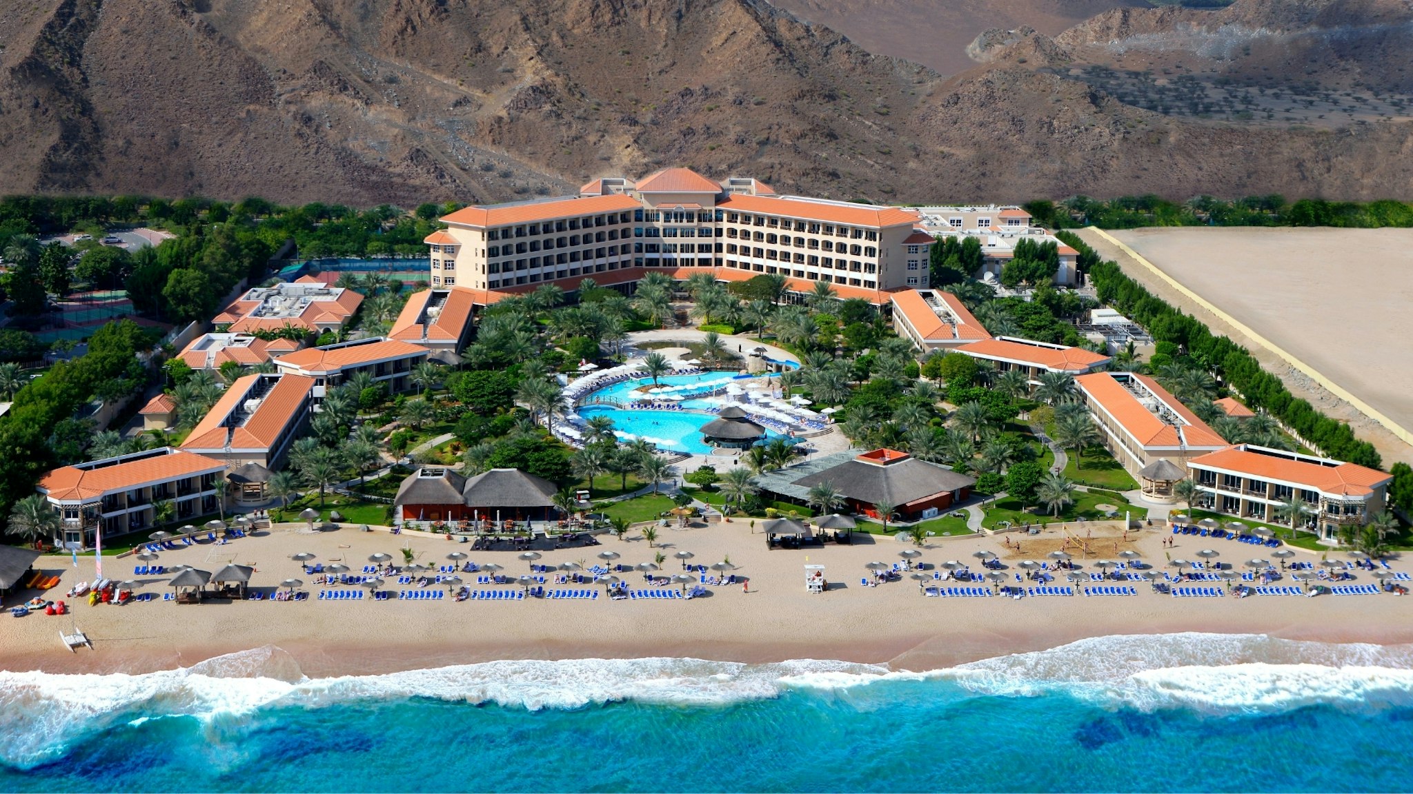 Fujairah Rotana Resort and Spa 34/38