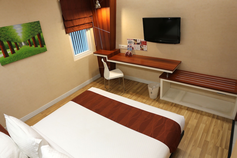 Saphire, King Bed