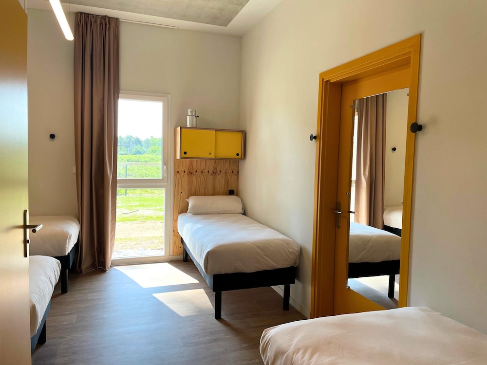 greet hotel Castets Coeur des Landes 15/50