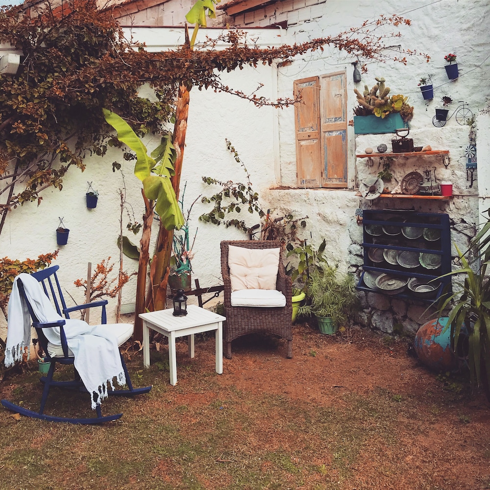 Alacati Umitev Boutique Hotel 50/50