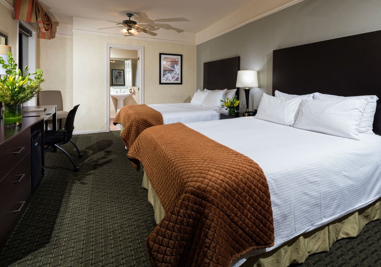 Willows Hotel 8/24