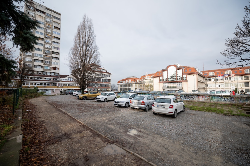Hotel Sumadija 63/66