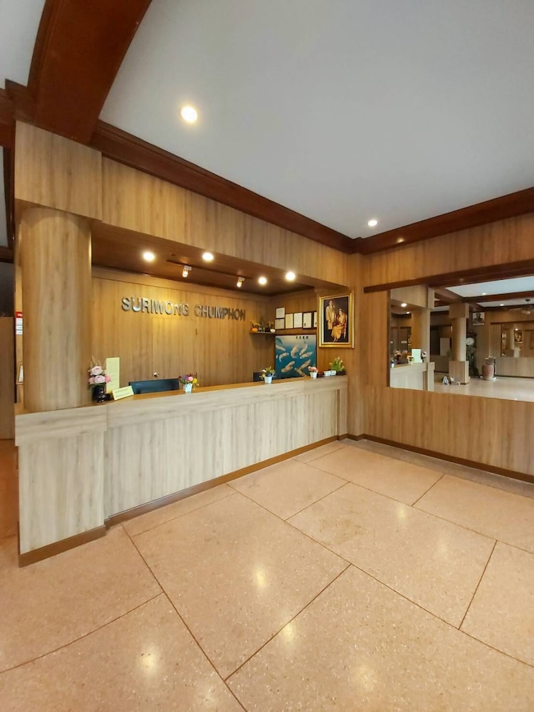 SURIWONG CHUMPHON HOTEL 18/59