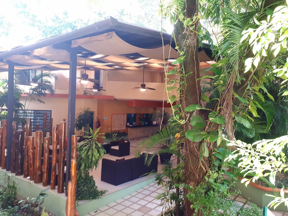 Hotel Maya Tulipanes Palenque 2/71