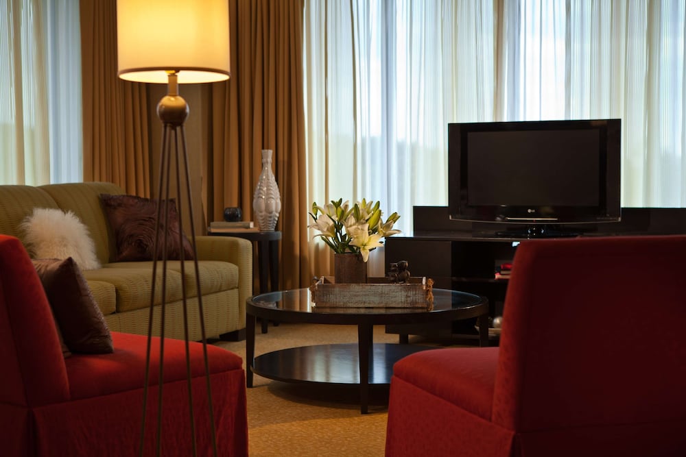 Hyatt Regency Coralville 39/66