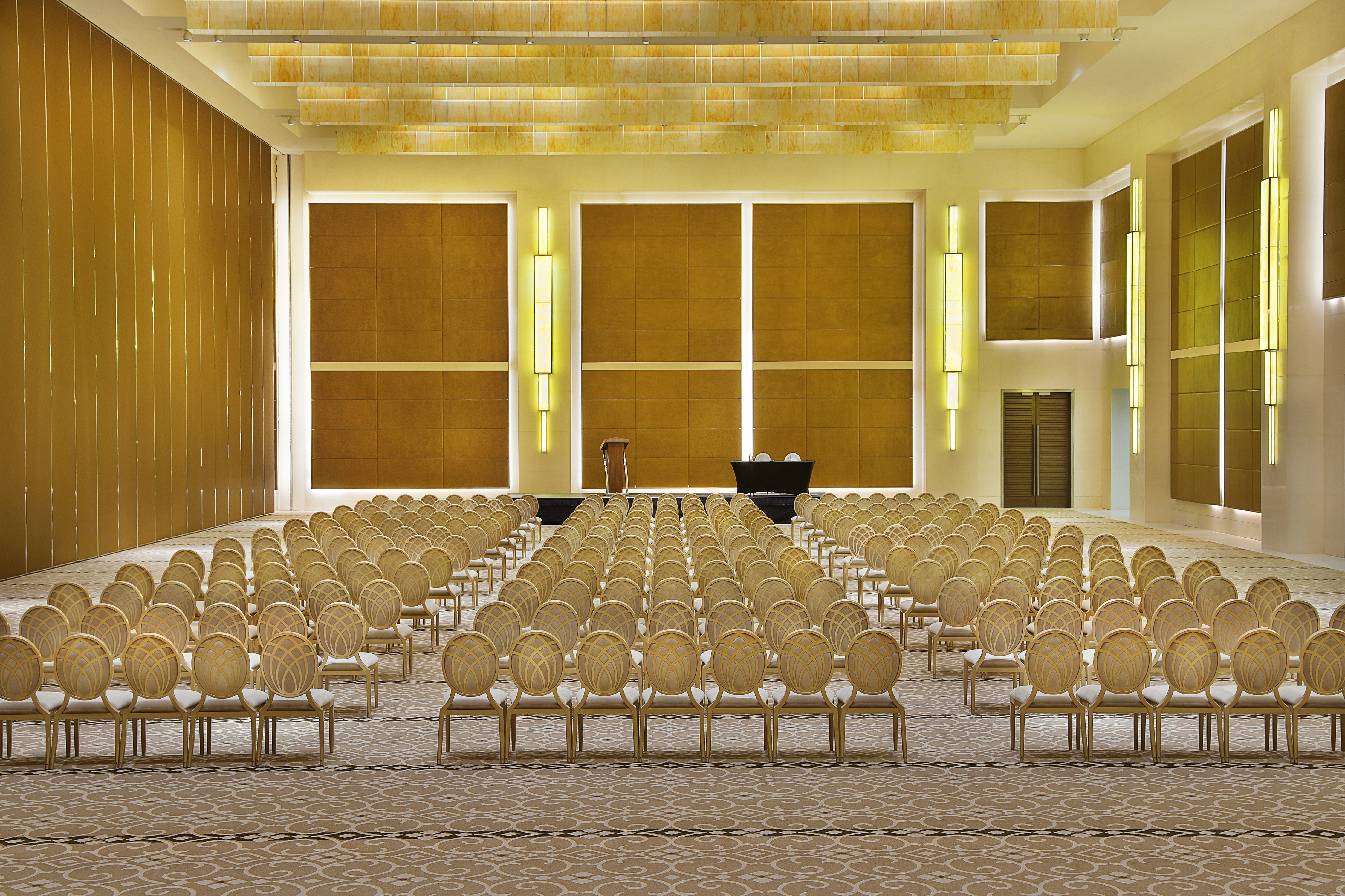 فندق هيلتون الرياض والشقق الفندقيه(Hilton Riyadh Hotel & Residences) 77/82