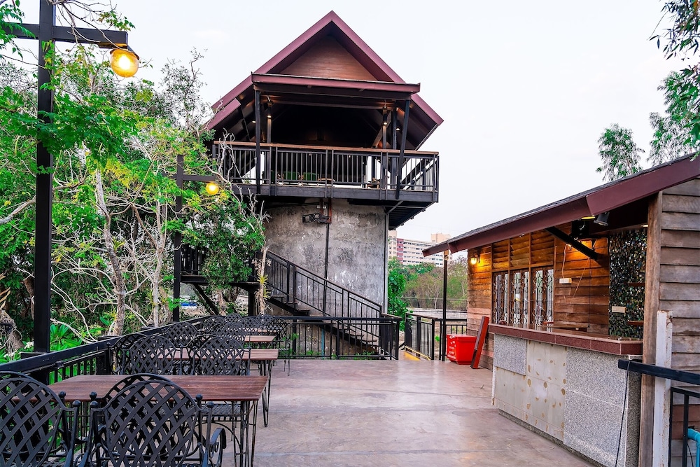 IP Plus Pool Villa Pattaya 3/50