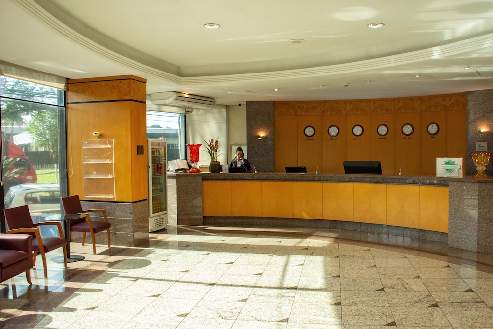 Hotel Golden Park Internacional Foz & Convencoes By Nacional Inn 6/50
