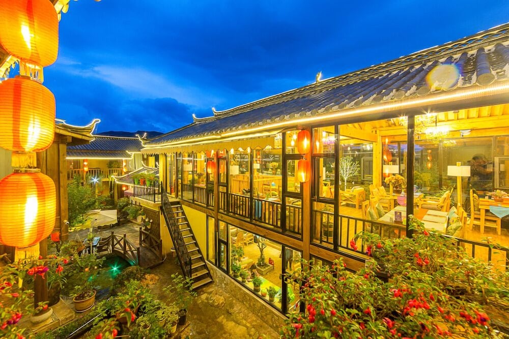 C'est La Vie Boutique Inn 5/50