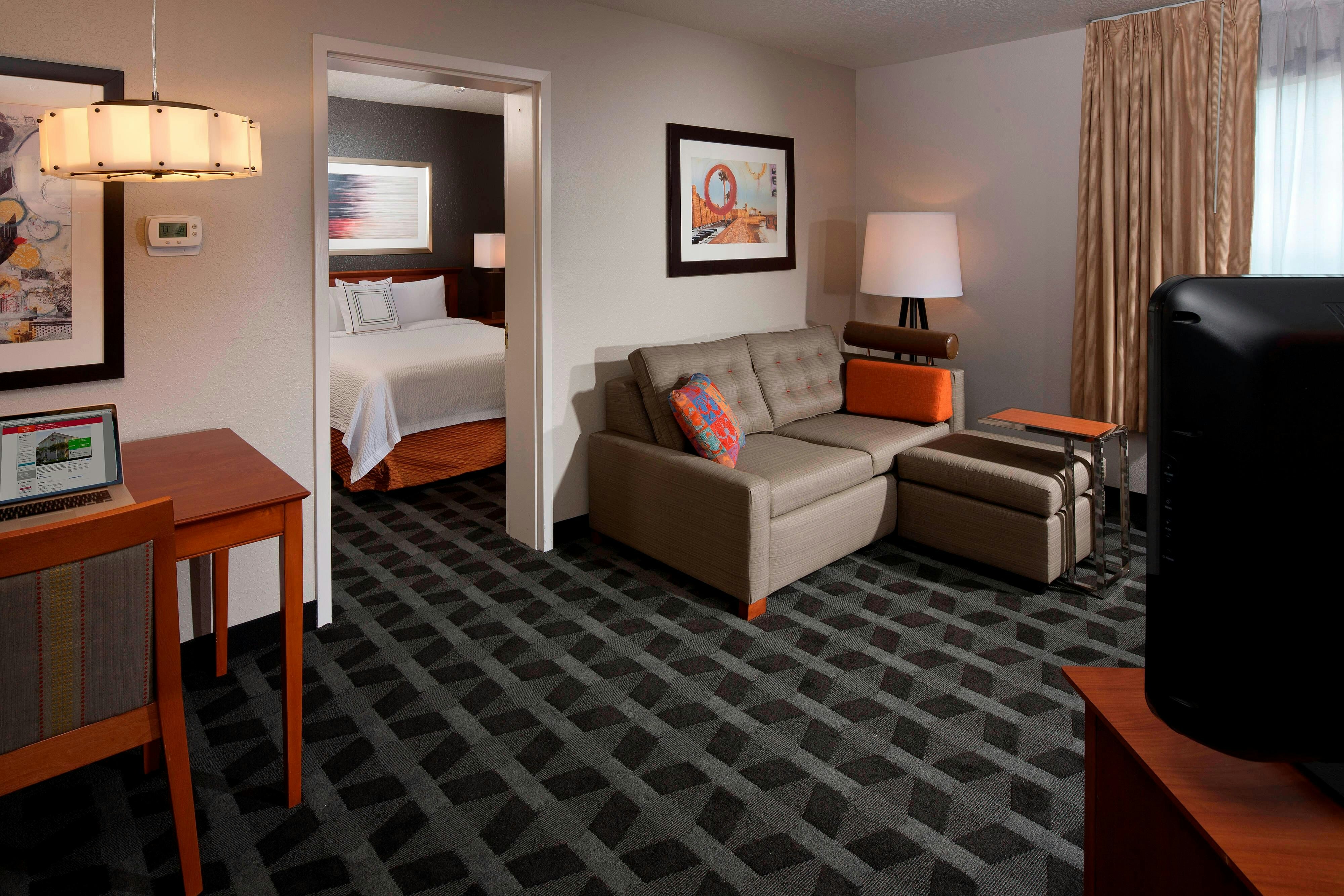 Towneplace Suites By Marriott Boca Raton 8/10