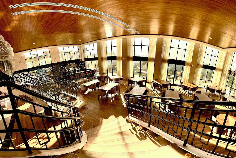 Gran Paradiso Resort 50/85