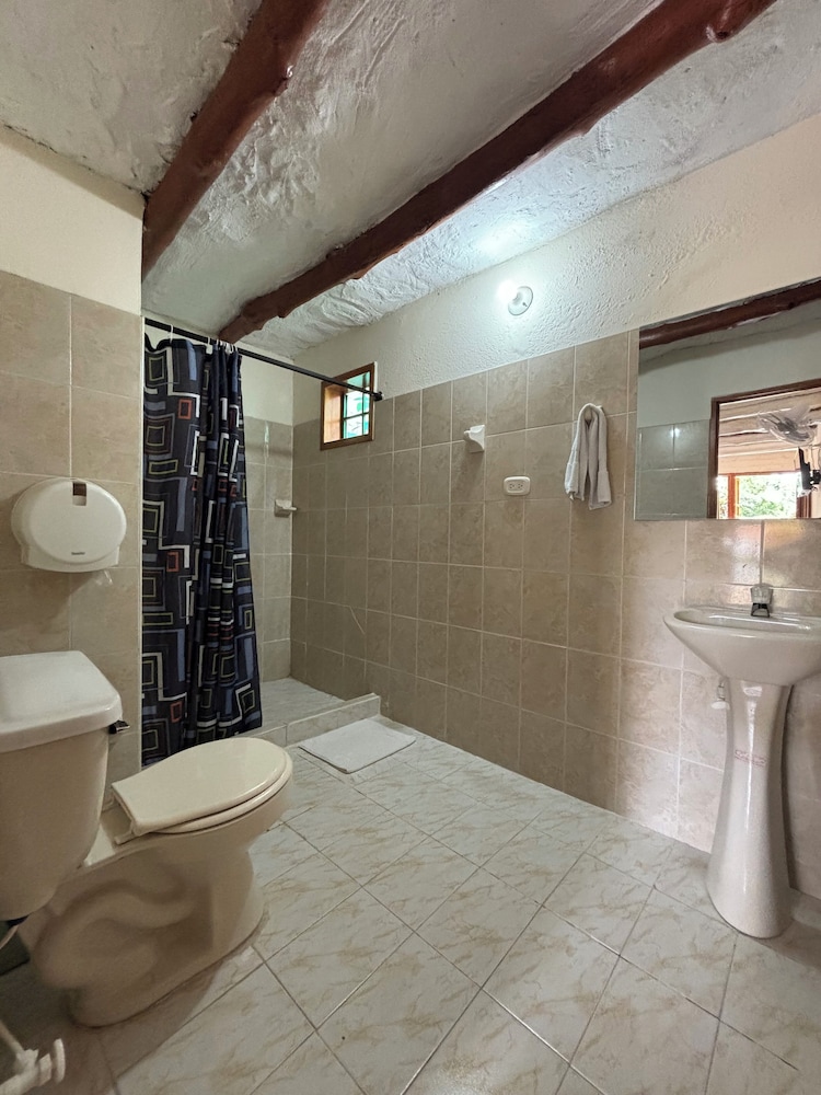 Hotel Posada Campestre San Gil 30/55