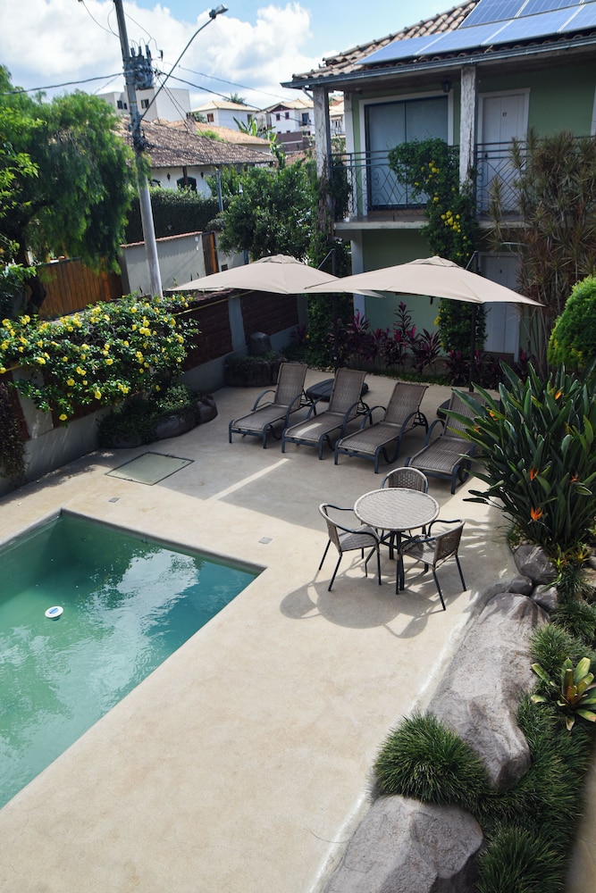 Pousada Villa Alferes 70/77