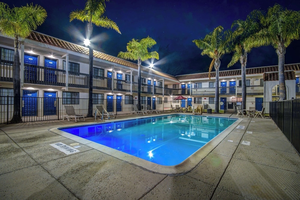 Motel6 Lompoc, CA 37/42