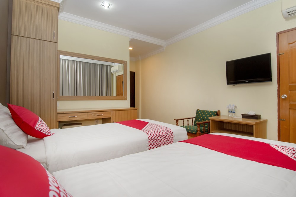 Halim Hotel 10/38