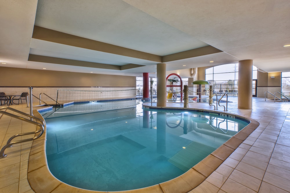 Hampton Inn Suites Madison West 20/48