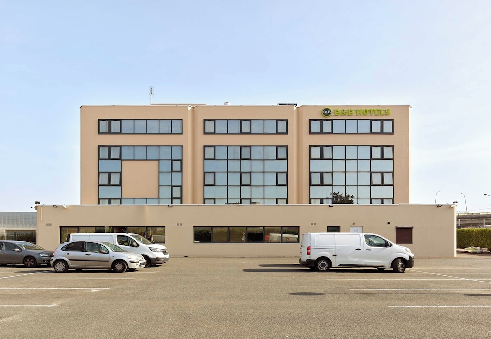 B&B Hotel Paris Vitry-sur-Seine 3 stars 51/55