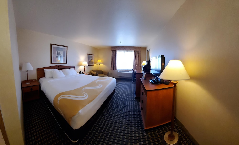 Quality Inn Cheyenne I-25 South 10/38