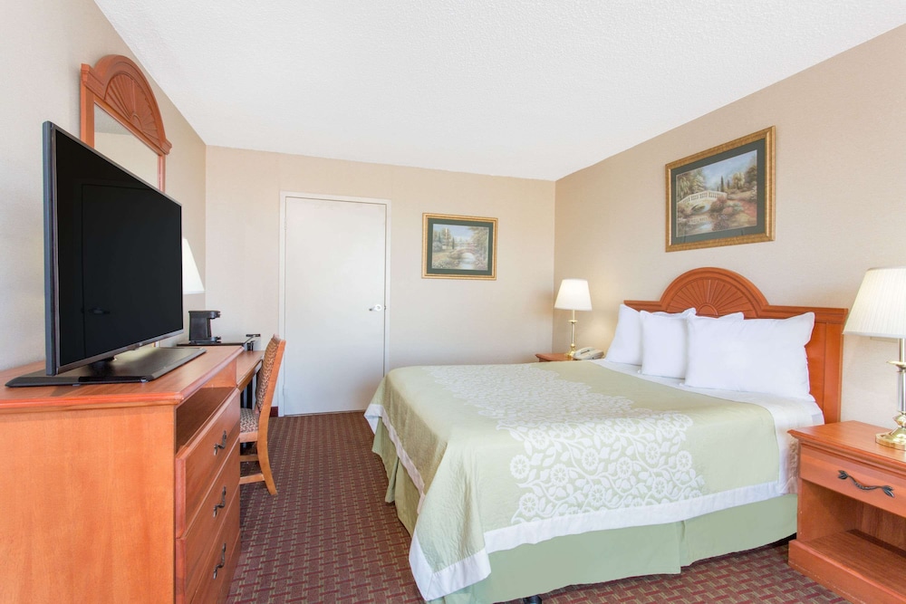 Days Inn by Wyndham Princeton 14/32