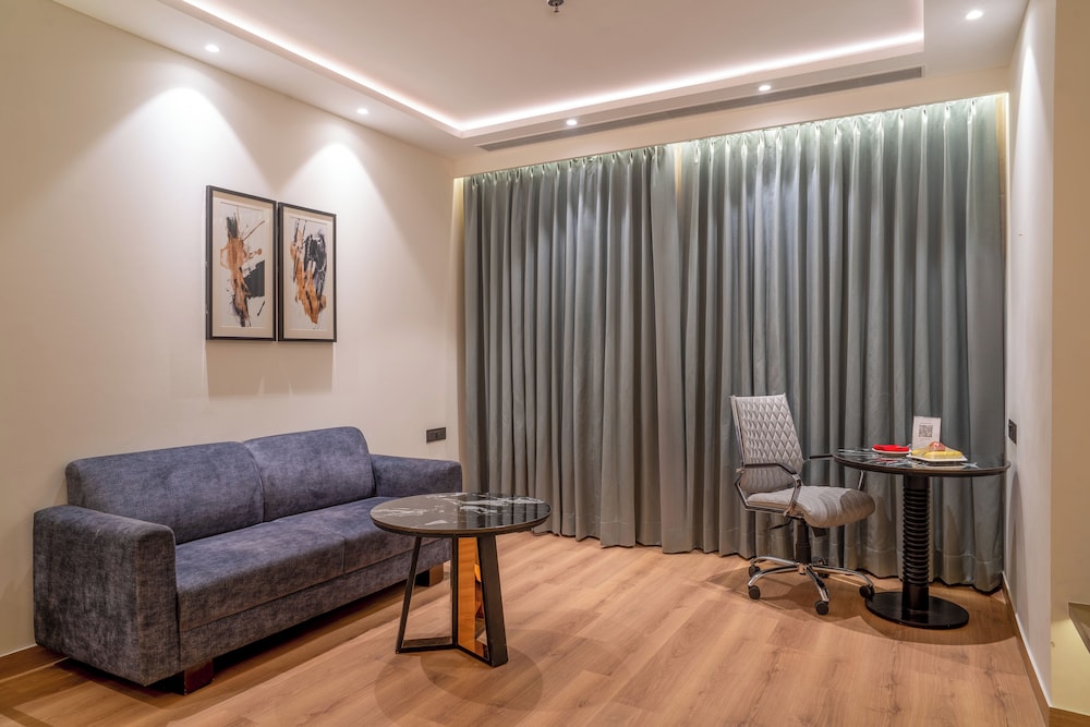 Regenta Place Amritsar 75/92